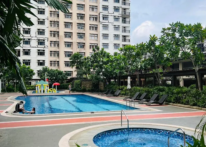 Apartahotel Casa Tagpuan In Manhattan Parkway 4*