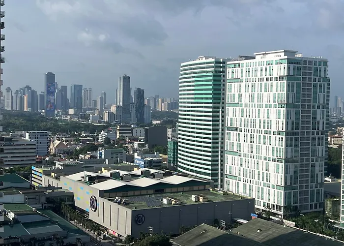 Casa Tagpuan In Manhattan Parkway 4*