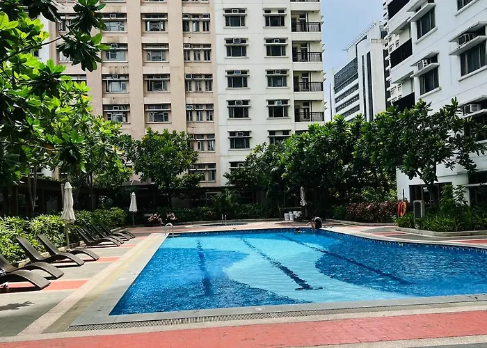 Casa Tagpuan In Manhattan Parkway Apartahotel Manila