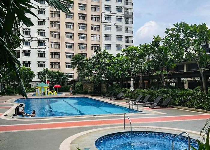 Casa Tagpuan In Manhattan Parkway Apartahotel Manila